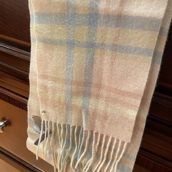Ann Taylor Long Cashmere Scarf - Picture 3 of 5